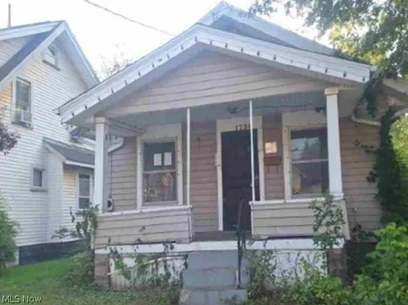 1738 Superior Ave NE, Canton, OH 44705