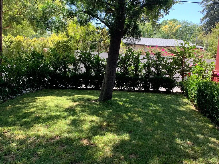 83 S Daisy Ave #1 — Photo 8