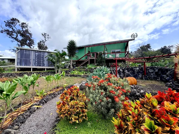 92-1466 Walaka Dr, Ocean View, HI 96737