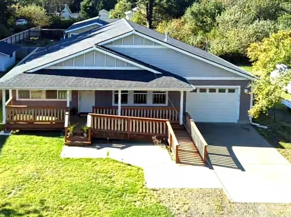 371 Centaurus Avenue SW, Ocean Shores, WA 98569