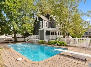 65 Van Horn St, Demarest, NJ 07627