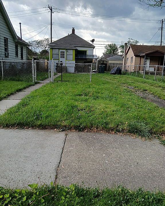 1st image of 1473 University Ave