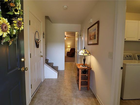 3rd image of 1122 Wynnewood Dr
