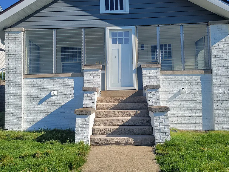 310 W 2nd Street