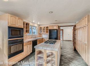 1045 Gilbert St, Boulder, CO 80302