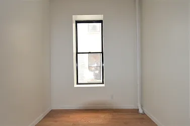 Rented by CITY SKYLINE REALTY INC