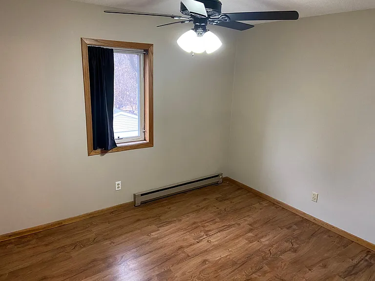 1037 Century Ave N #2 — Photo 7