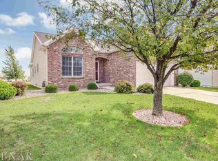 45 Crista Ann Ct, Bloomington, IL 61704