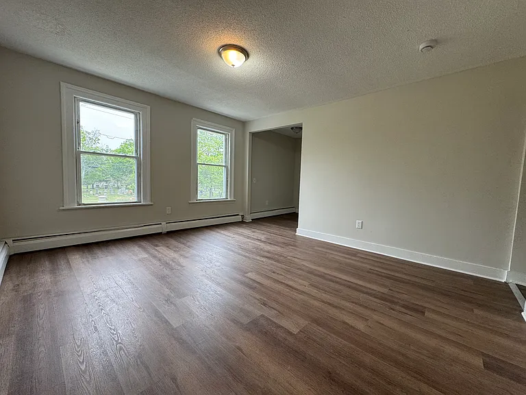 312 Davenport Ave #B2 — Photo 10