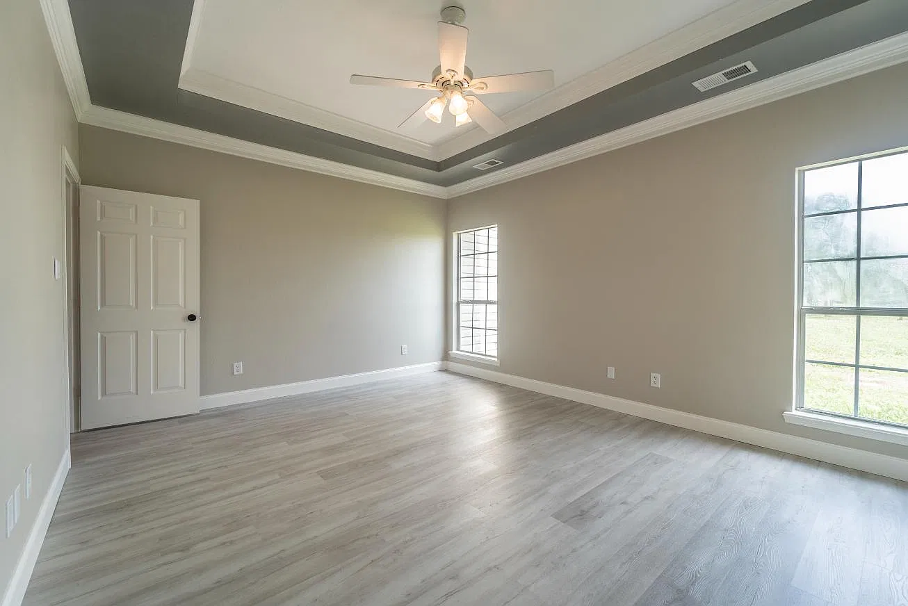 4 bed, 2497 sqft, $2,800 — Photo 1