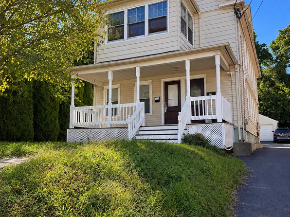 117 Liberty St, Meriden, CT 06450