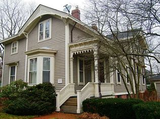 95 Greenwood Ave, Rumford, RI 02916