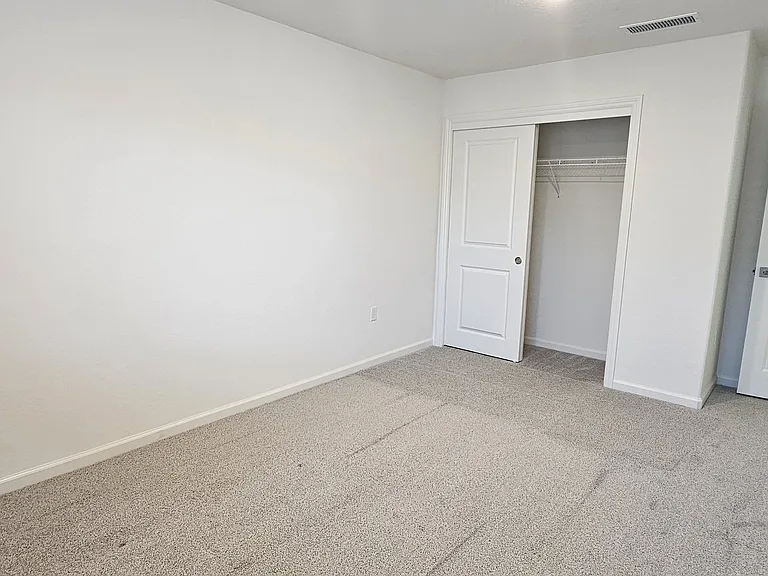 1539 Foxhill Ln — Photo 19