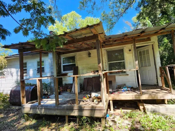 1522 Back Valley Rd, La Follette, TN 37766