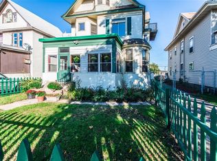 2933 Park Ave S, Minneapolis, MN 55407