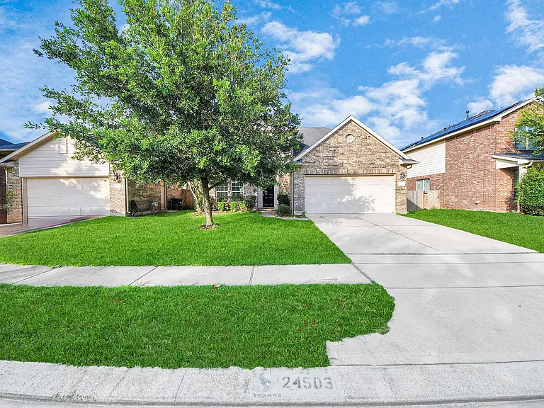 24503 Hikers Bend Dr — Photo 42