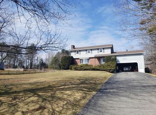 273 Dow Rd, Orrington, ME 04474