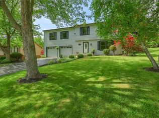 113 Cedar Ridge Dr, Monaca, PA 15061