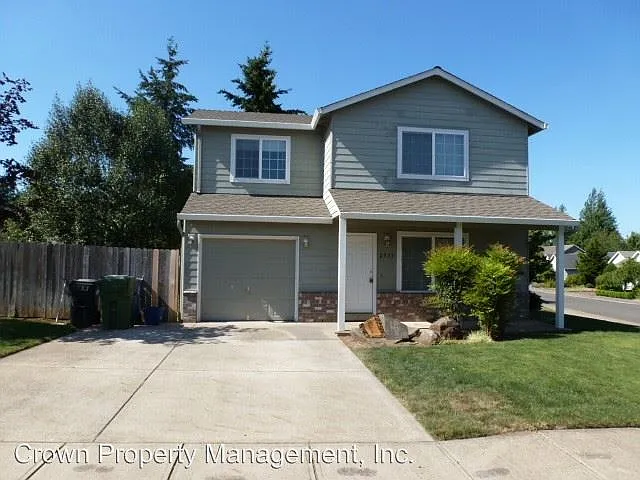 5493 Landon St SE photo 1