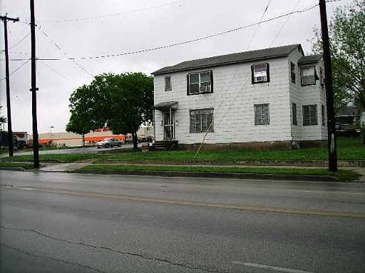 2nd image of 701-03 FAIR AVE