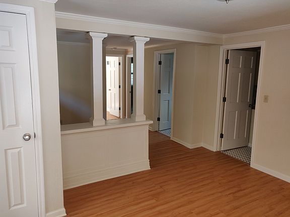 3rd image of 2765 Marshall Way #1