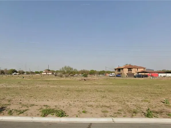 2821 N Alyna Ave, Edinburg, TX 78541