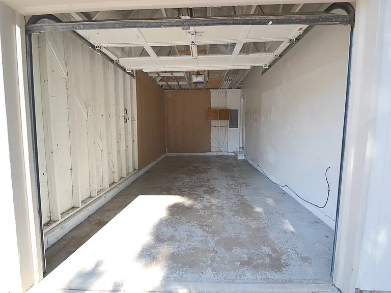 316 Poe Pl — Photo 20
