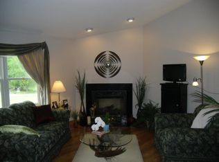 288 N Lapham St, Oconomowoc, WI 53066