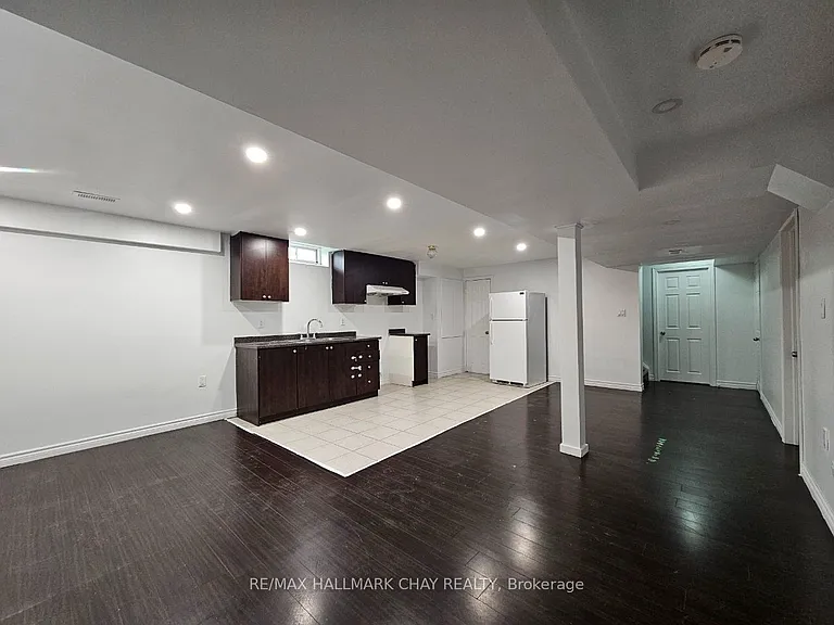 219 Wessenger Dr — Photo 30