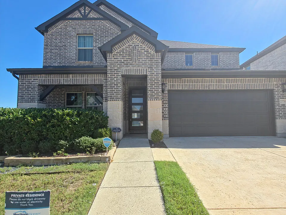 2770 Acadia Dr