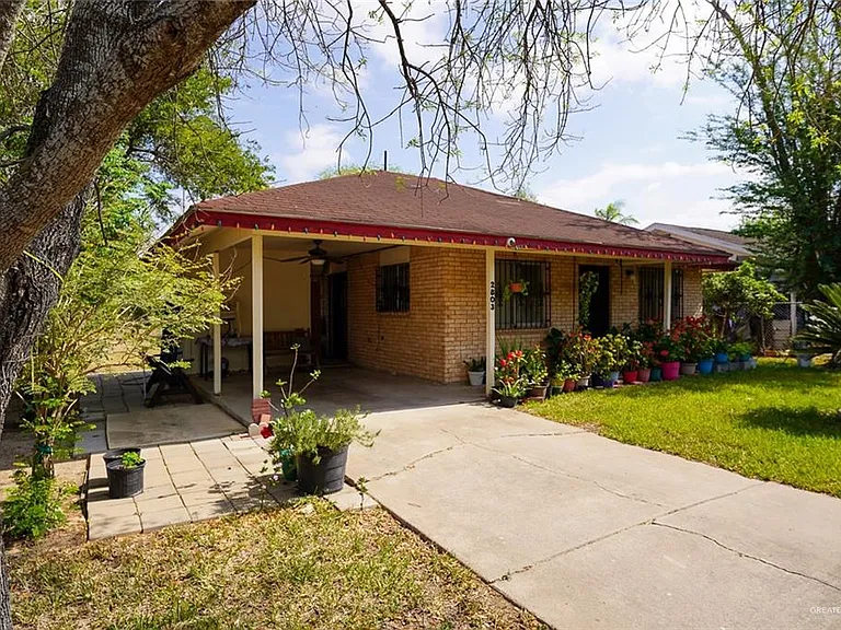 2803 Minnie Ave — Photo 2