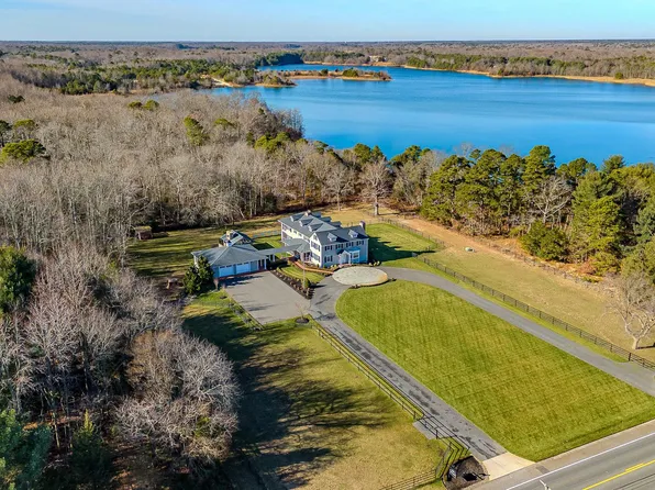 2029 E Buckshutem Rd, Millville, NJ 08332