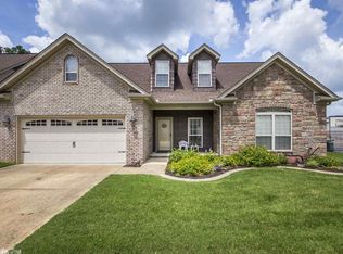 1100 Hampton Pl, Cabot, AR 72023