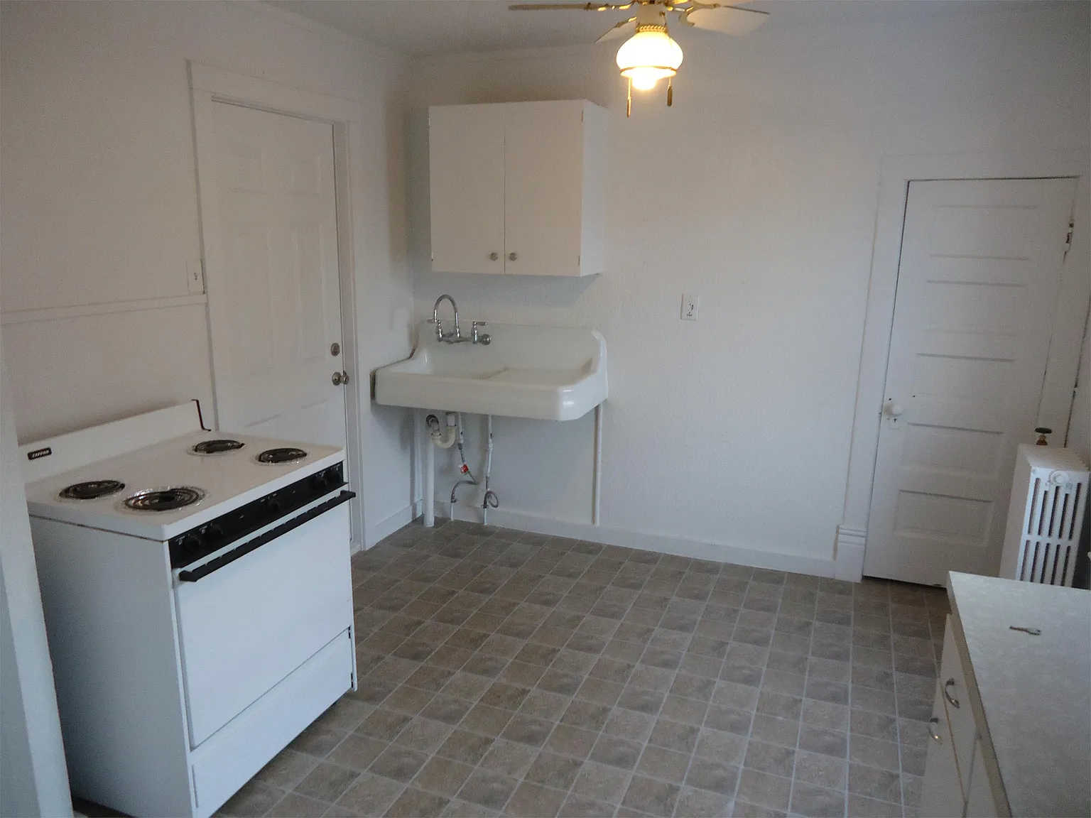 115 3RD ST S - 104 — Photo 2