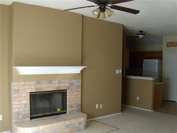 3rd image of 3125 Summerfield Ln