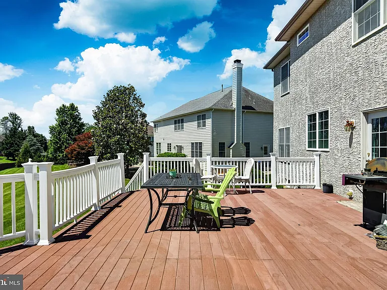 212 Prescott Dr — Photo 47