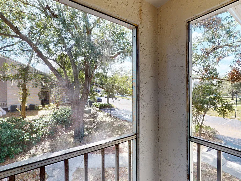 Lakewood Place — Photo 50