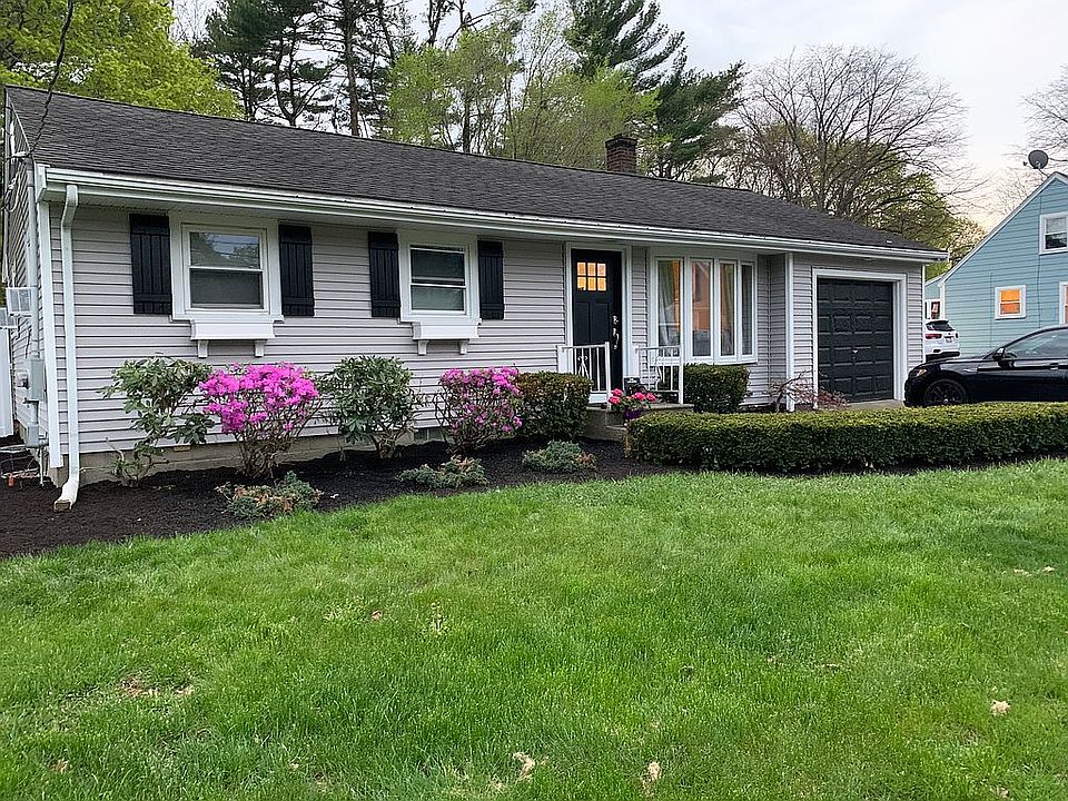 2nd image of 357 King Philip St