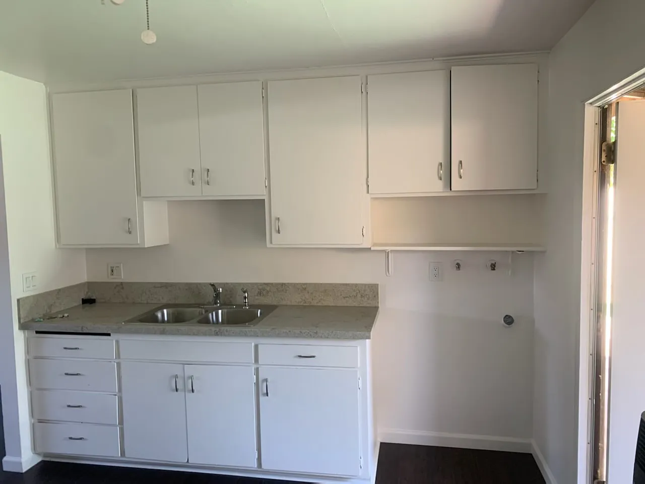 2 bed, 720 sqft, $2,625 — Photo 2