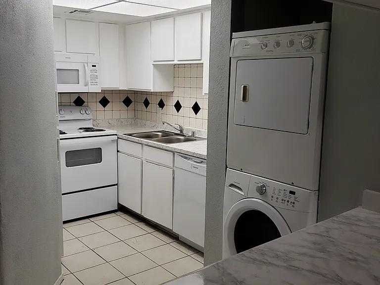 5813 Smoke Ranch Rd #D — Photo 5