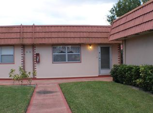 26 Valencia Ter #B, Delray Beach, FL 33446
