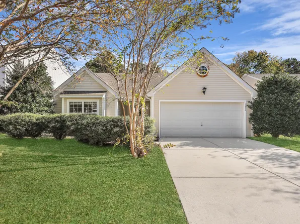 1452 Harbor Mist Ct, Charleston, SC 29492