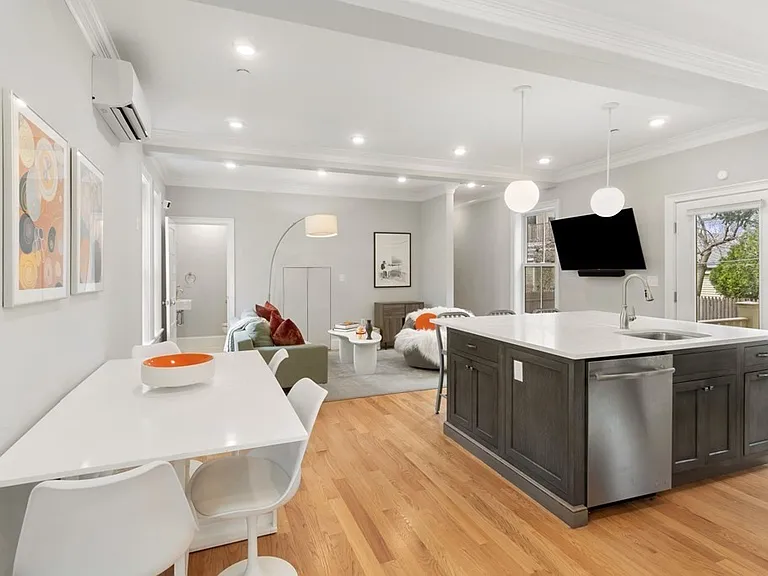 20 Tufts St #20 — Photo 10