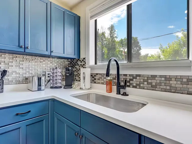 217 W Taylor St #A — Photo 22