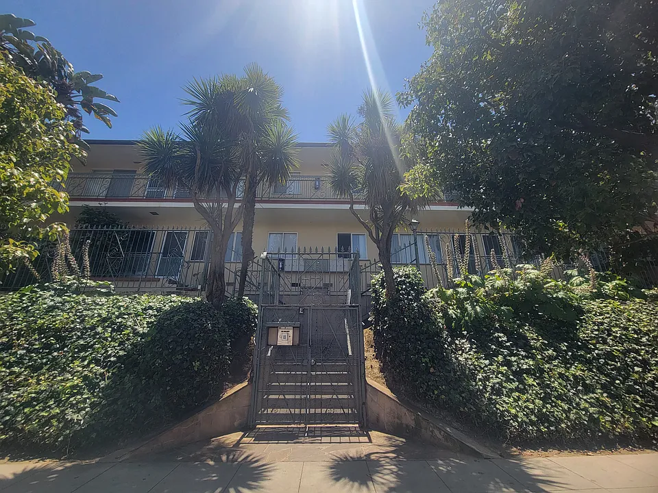 3700 E Ocean Blvd #12