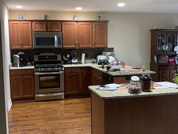 5th image of 40 Cottagewood Ln