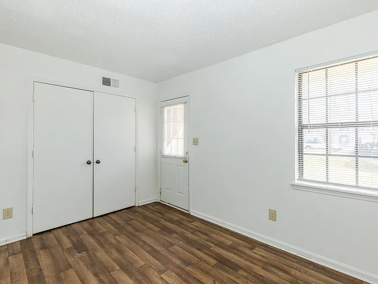 Carolina Woods — Photo 18