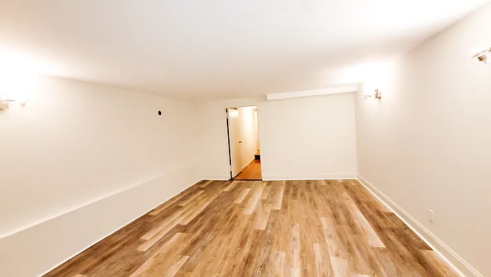 Rented by Mallan Real Estate Inc | media 13