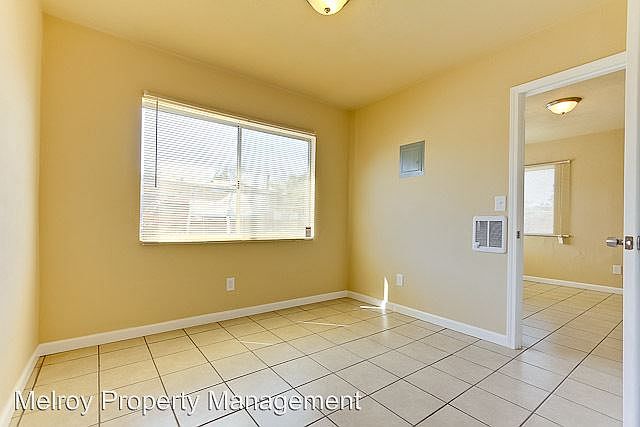 1st image of 3272 Greely Ave