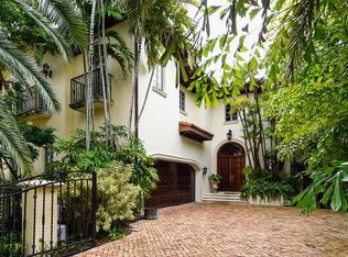 446 Brazilian Ave, Palm Beach, FL 33480